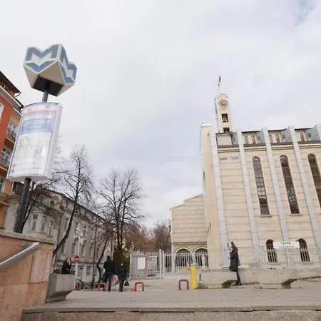 호스텔 Deluxe In The Middle Of The Downtown