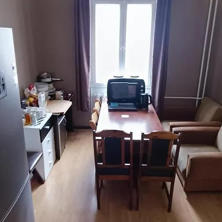 호스텔 Deluxe In The Middle Of The Downtown