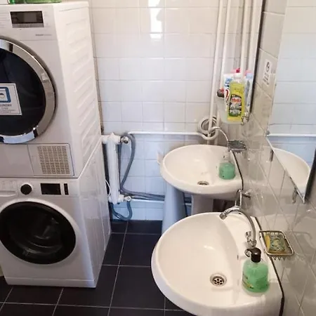 Deluxe In The Middle Of The Downtown 호스텔