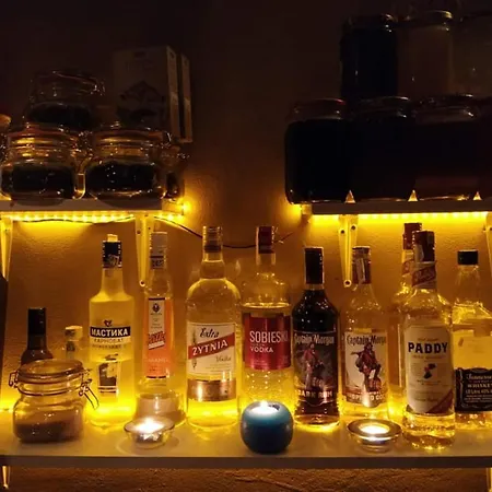 Hostal Deluxe In The Middle Of The Downtown